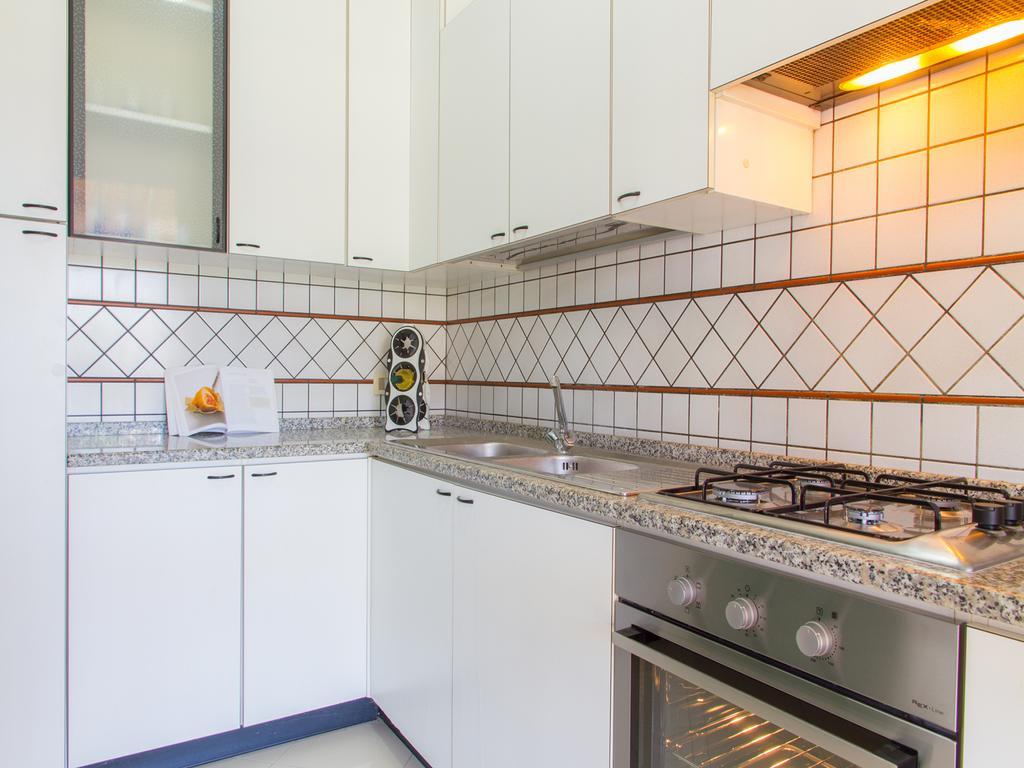 Gelso Bianco Apartments Кампофеліче-ді-Роччелла Екстер'єр фото